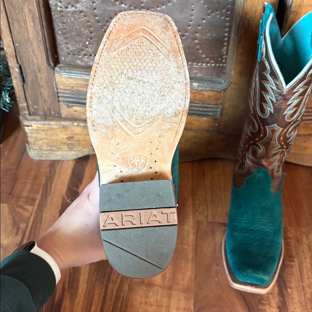 Ariat Futurity Boon Western Boot - Picture 3 of 4